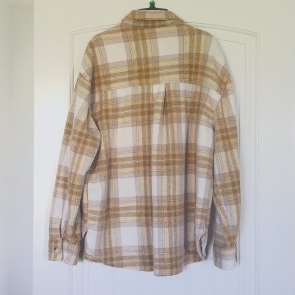 American Eagle Fleece Coat - Picture 2 of 3